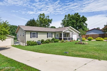 258 Cherry St, Crossville, TN 38572