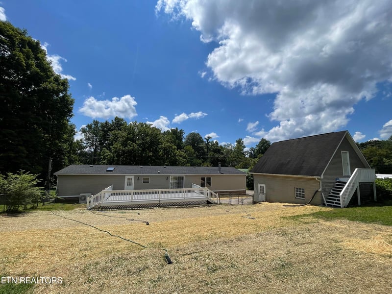258 Old Tacora Hills Rd, Clinton, TN 37716