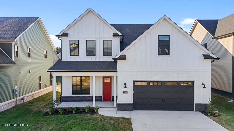2583 Marshall Pass Rd, Knoxville, TN 37932
