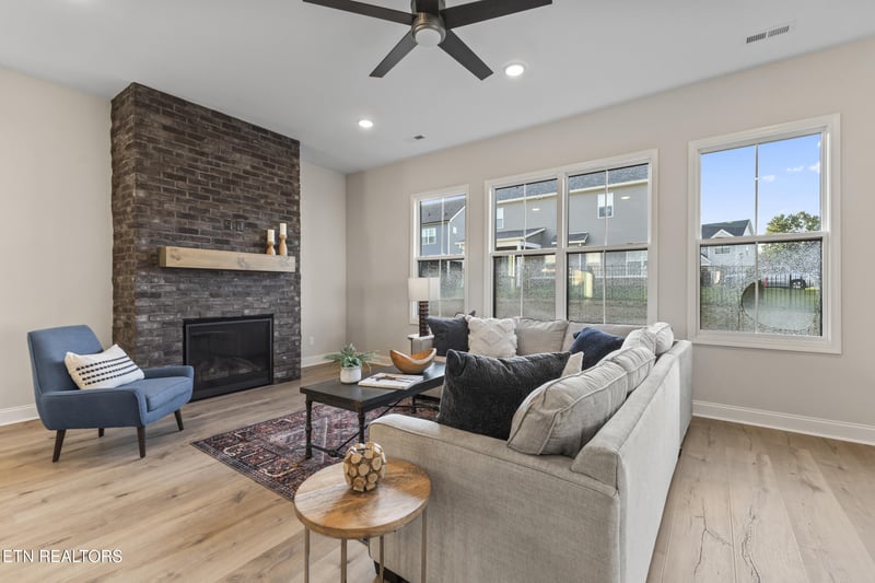 2587 Marshall Pass Rd, Knoxville, TN 37932