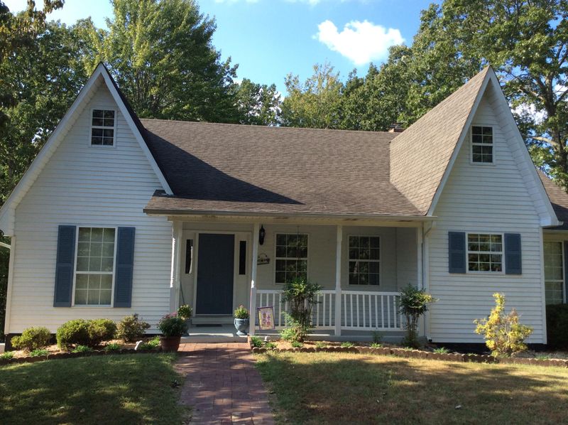 2588 Litton Rd, Oneida, TN 37841