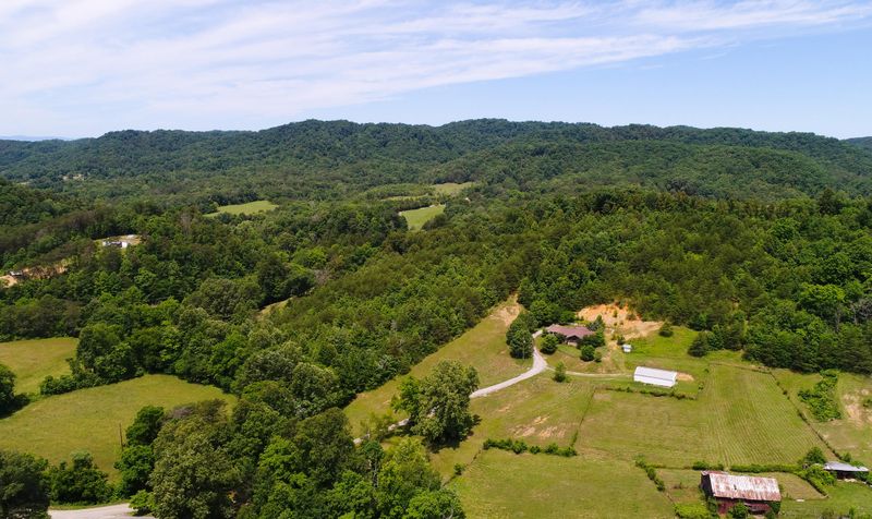 259 Archer Rd, Luttrell, TN 37779