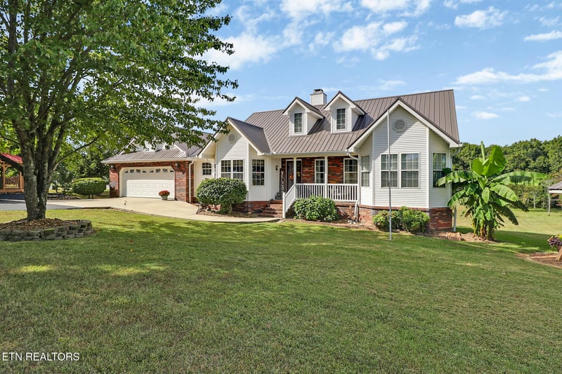 259 Wistarbrook Dr, Crossville, TN 38571