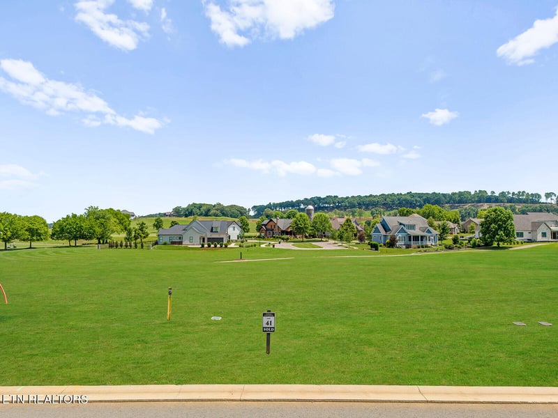 2594 Chestnut Ln, Loudon, TN 37774