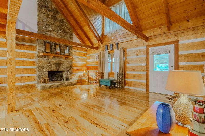 2597 Rutledge Pike, Blaine, TN 37709