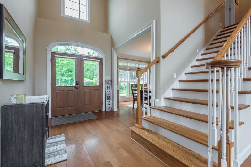 26 Rivers Run Blvd, Oak Ridge, TN 37830