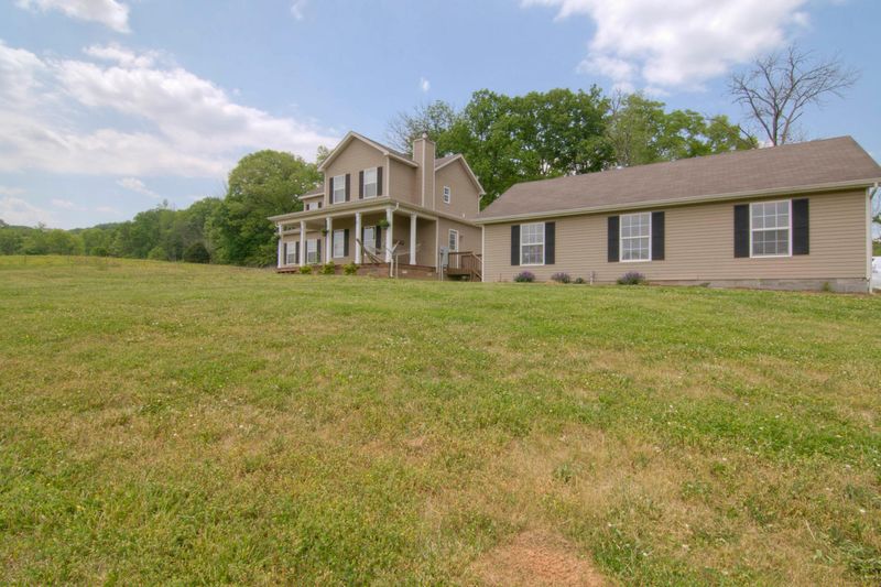 260 Moores Gap Rd, Heiskell, TN 37754