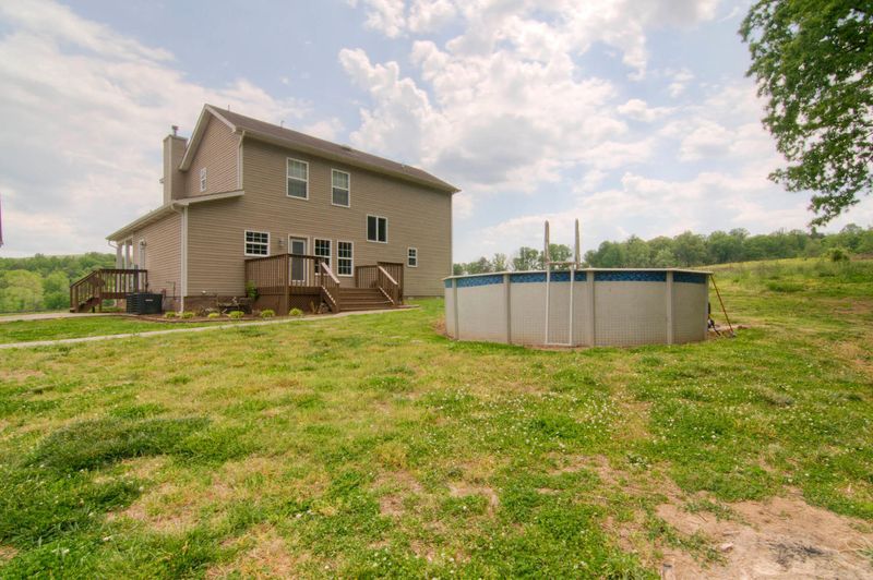 260 Moores Gap Rd, Heiskell, TN 37754