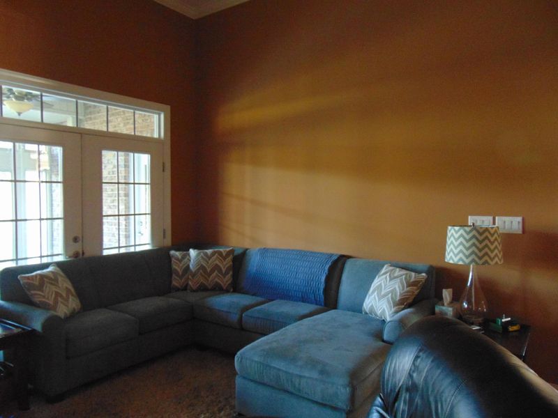 260 Pond View Dr, Kingston, TN 37763