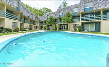 260 Roaring Fork Rd #211, Gatlinburg, TN 37738