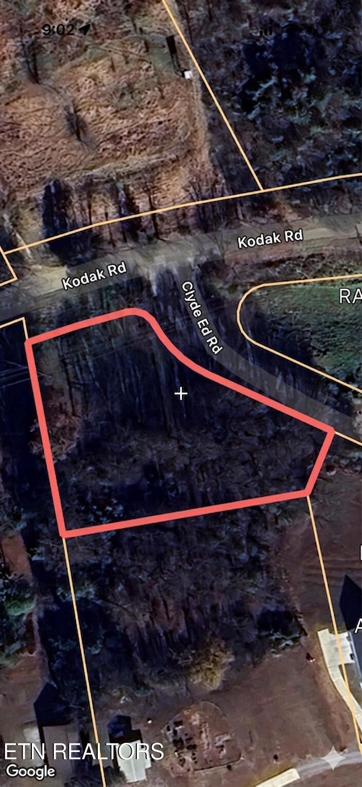 2601 Clyde Ed Rd, Kodak, TN 37764