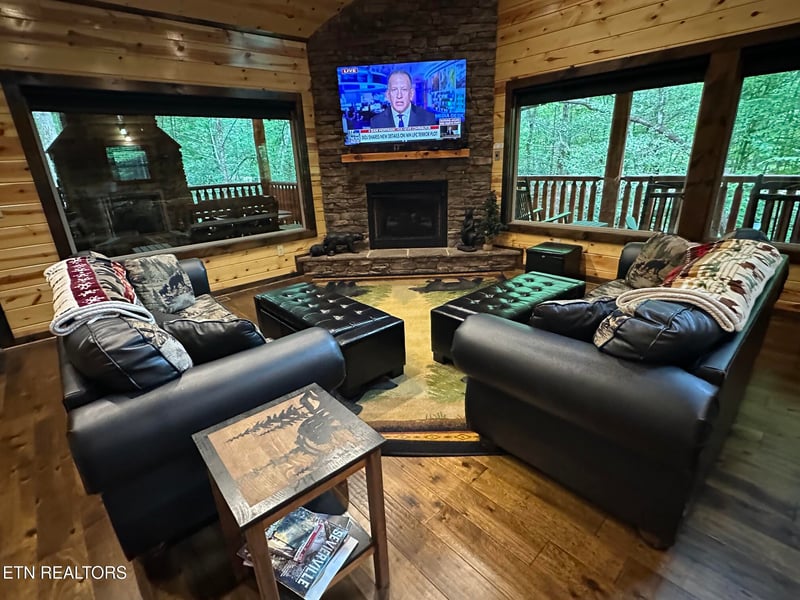 2606 Bear Crossing Way, Sevierville, TN 37862