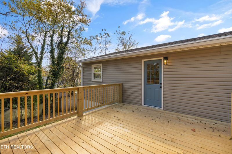 2606 Marshall St, Knoxville, TN 37920