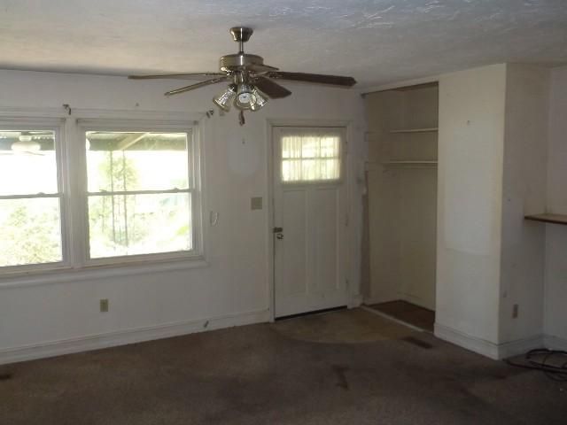 2606 Marshall St, Maryville, TN 37804