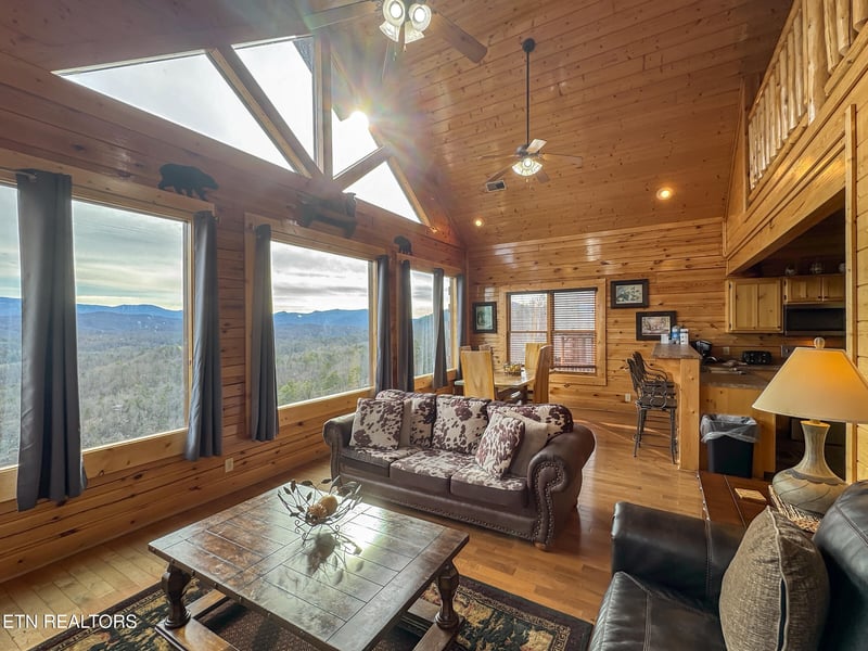 2607 Mountain Glory Tr #48, Sevierville, TN 37876