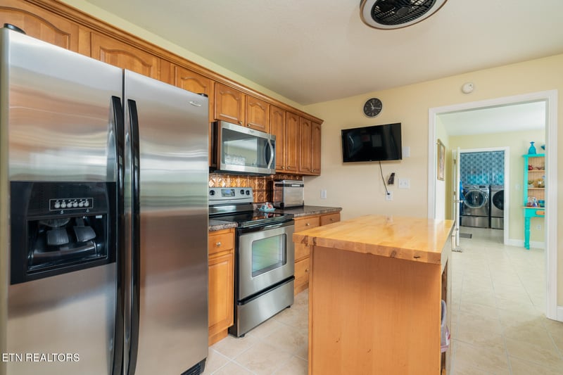 2609 Covington Cir, Sevierville, TN 37876