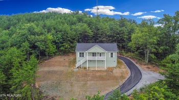 2609 Mountain Blvd, Sevierville, TN 37876