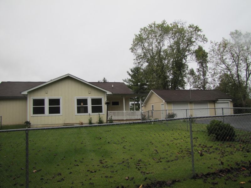 261 Joel Rd, Oliver Springs, TN 37840