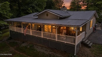 261 Rain Valley Rd, Lafollette, TN 37766