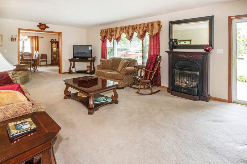 261 Woods Rd, Oliver Springs, TN 37840