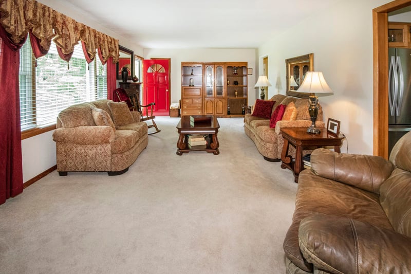 261 Woods Rd, Oliver Springs, TN 37840
