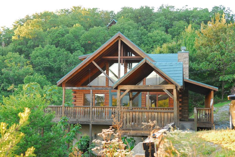 2612 Blanket Mountain Way, Sevierville, TN 37862