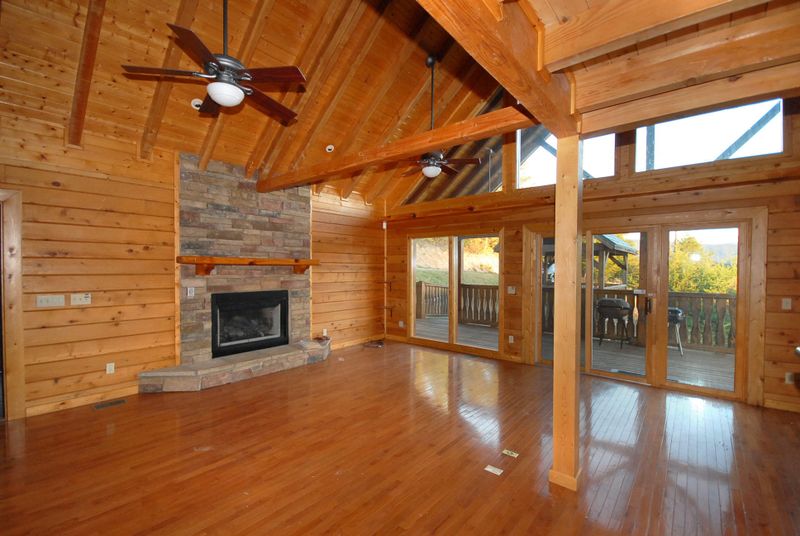 2612 Blanket Mountain Way, Sevierville, TN 37862