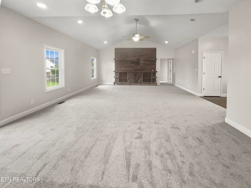 2613 Covington Cir, Sevierville, TN 37876