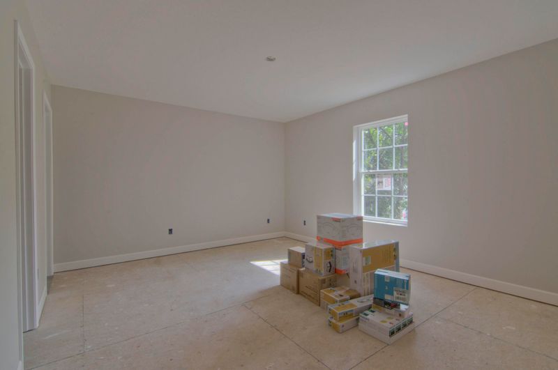 2616 Carson Ave, Knoxville, TN 37917