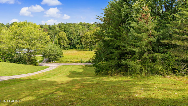 2616 Jericho Rd, Maryville, TN 37803