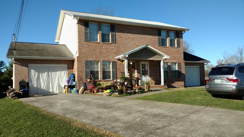 262 - 266 Bradford Dr, Morristown, TN 37814