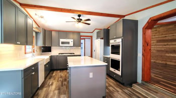 262 County Road 792, Etowah, TN 37331