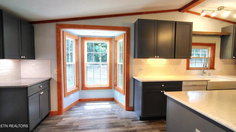 262 County Road 792, Etowah, TN 37331