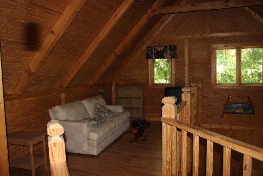 262 Indian Creek Rd, Jacksboro, TN 37757