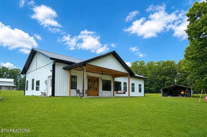 262 Pattie Gap Rd, Philadelphia, TN 37846