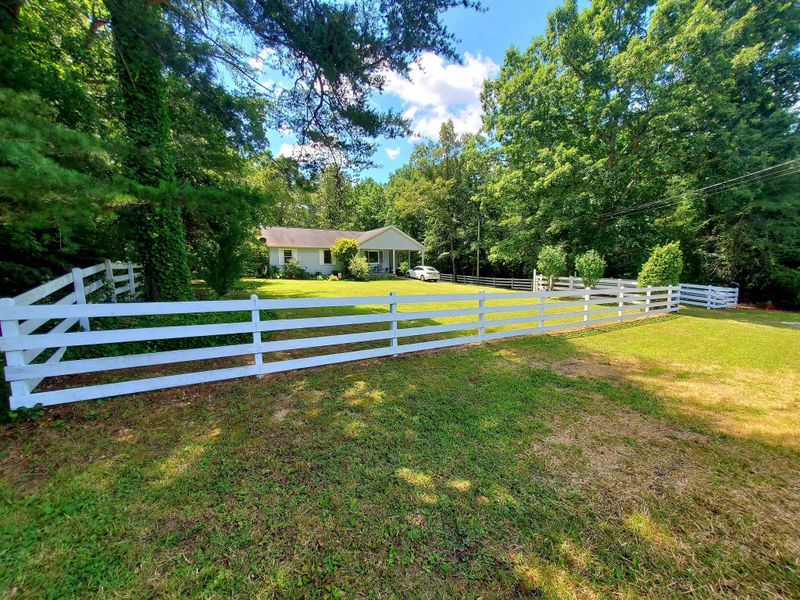262 Scarlett Dr, Crossville, TN 38555