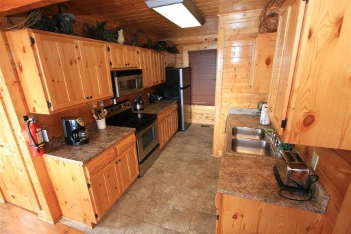 2620 Greystone Rg, Pigeon Forge, TN 37876