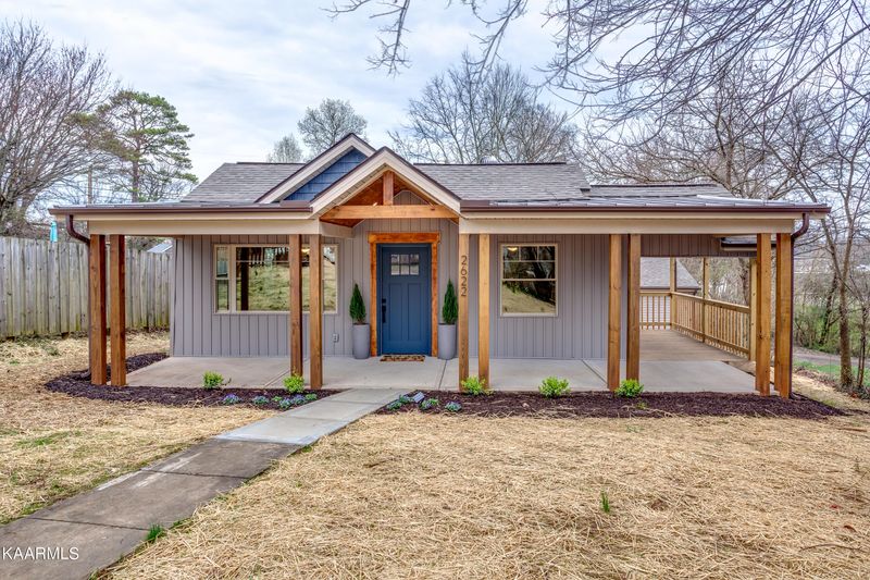 2622 Carson Ave, Knoxville, TN 37917