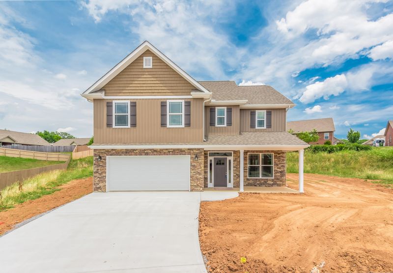 2622 Mildred Meadows Dr, Maryville, TN 37804