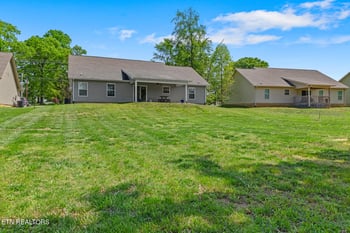 2623 Best Rd, Maryville, TN 37803