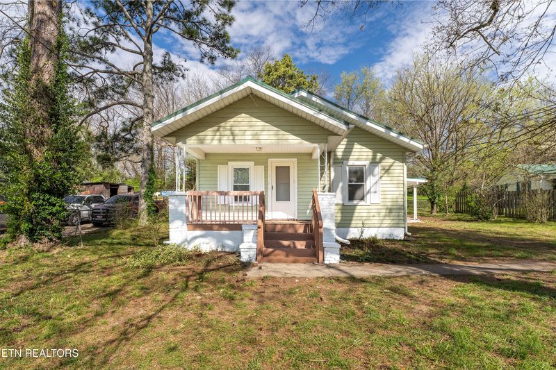 2623 Tecoma Dr, Knoxville, TN 37917