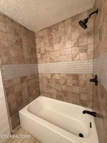 2624 Hinds Creek Rd, Heiskell, TN 37754