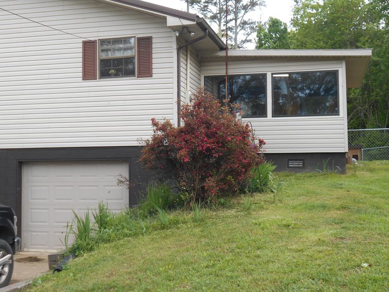 263 County Road 286, Niota, TN 37826