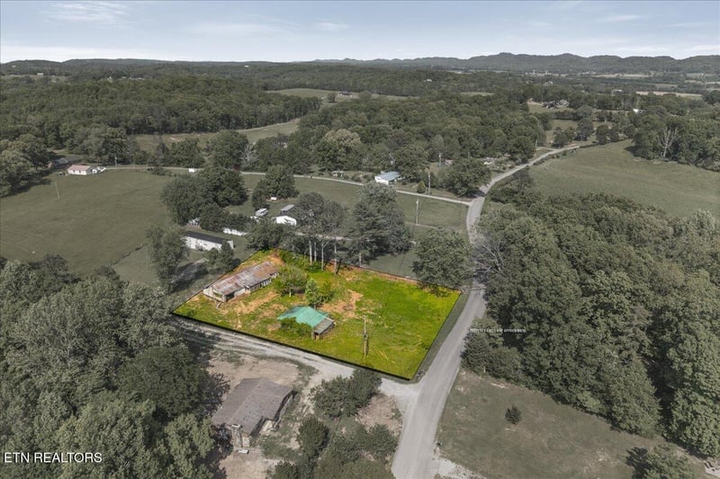 263 County Road 361, Niota, TN 37826