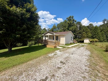 263 Fordham Pvt Ln, Robbins, TN 37852