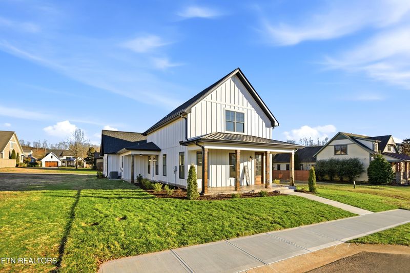 263 Wildcat Run Dr, Loudon, TN 37774