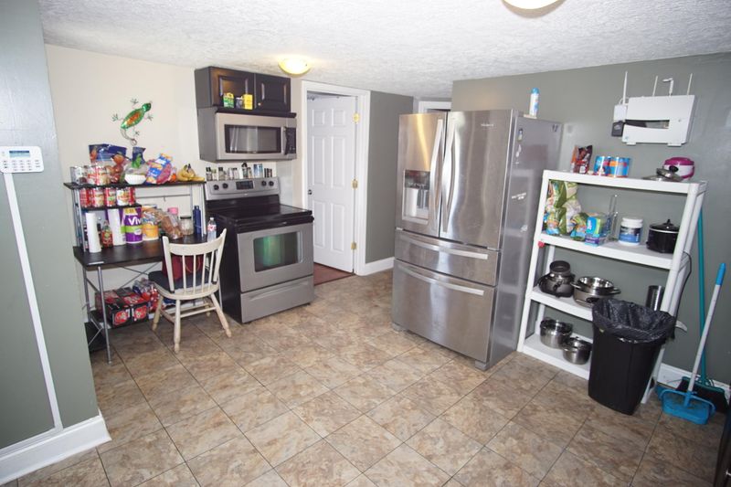 2631 Cecil Ave, Knoxville, TN 37917