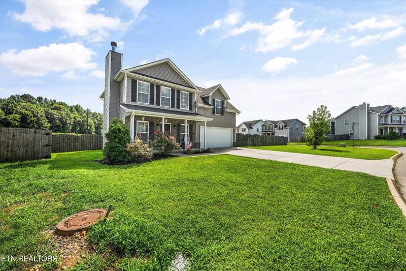 2631 Palace Green Rd, Knoxville, TN 37924