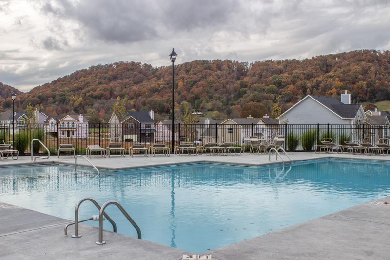 2632 Honey Hill Rd, Knoxville, TN 37924