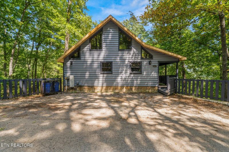 2633 Whipoorwill Hill Way, Sevierville, TN 37862
